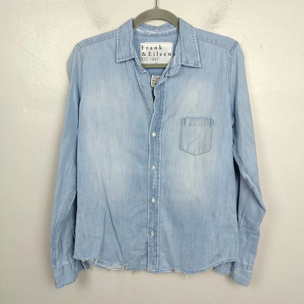 Frank & Eileen Barry Shirt Womens Medium Famous Denim Distressed Vintage Wash
